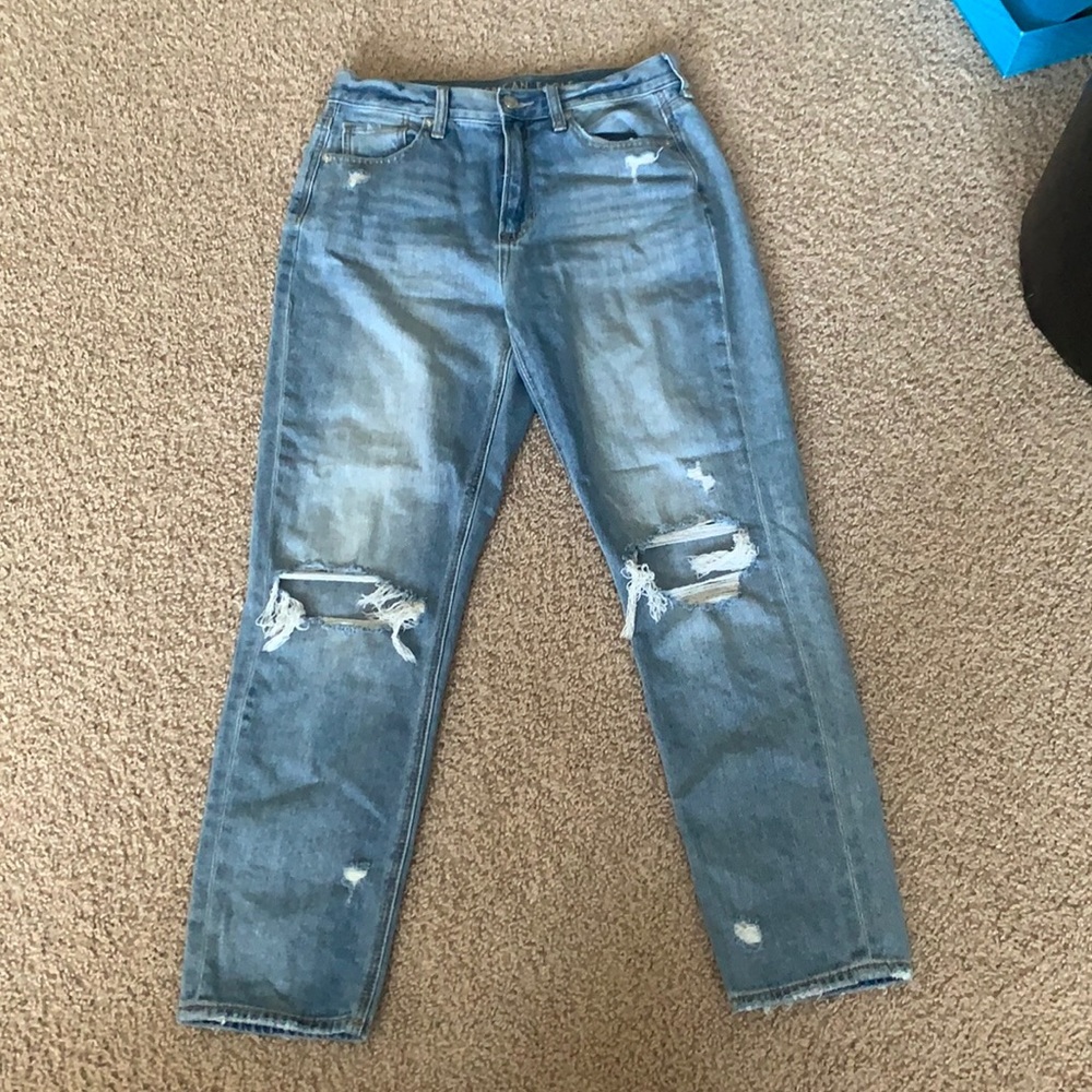 American Eagle Mom Jeans